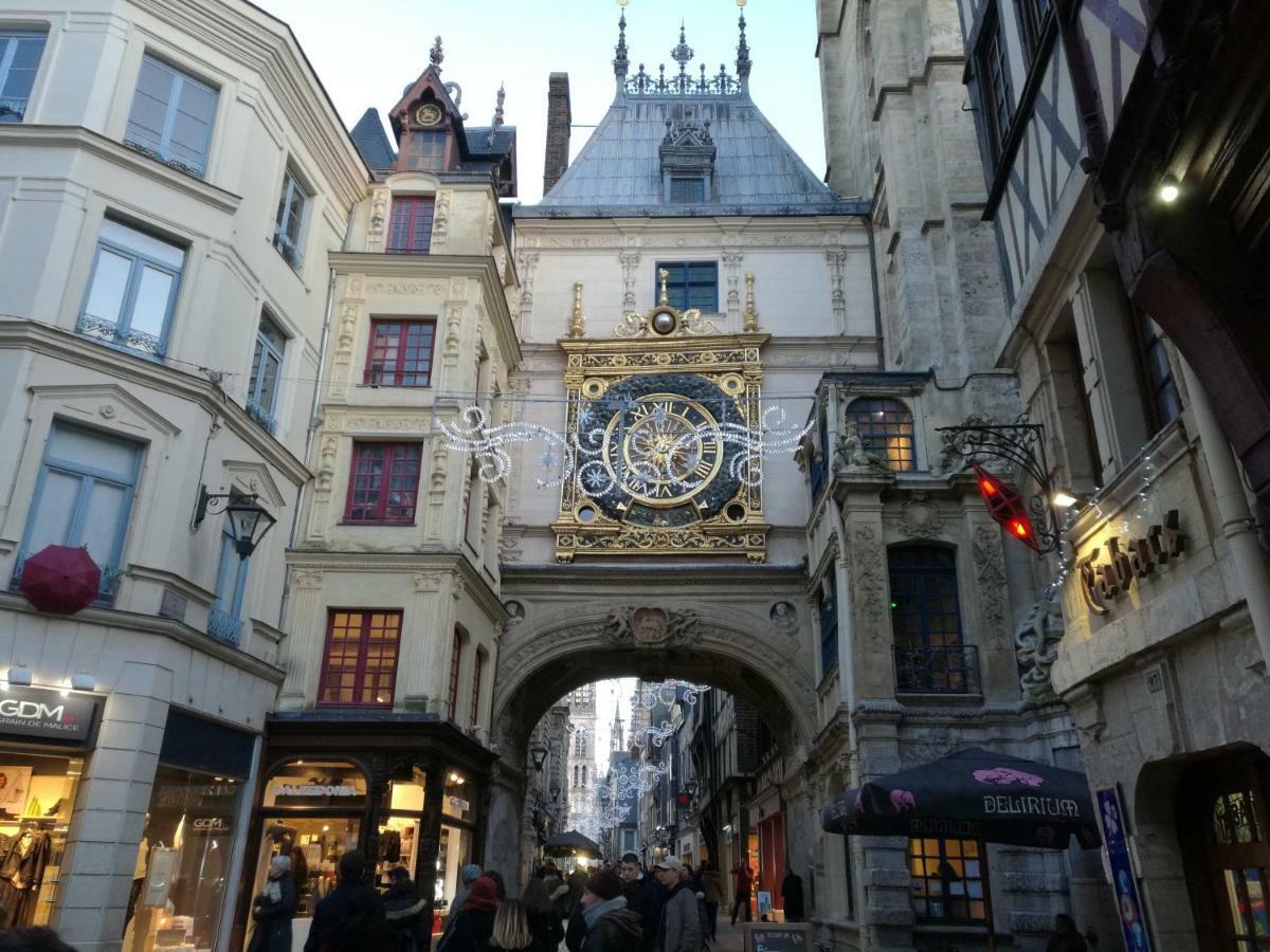 Grand Appartement Proche Chu Ruão Exterior foto
